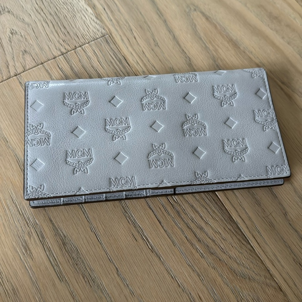 Women’s MCM wallet in gray